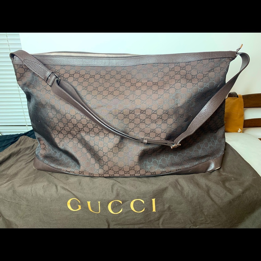 Gucci nylon duffle